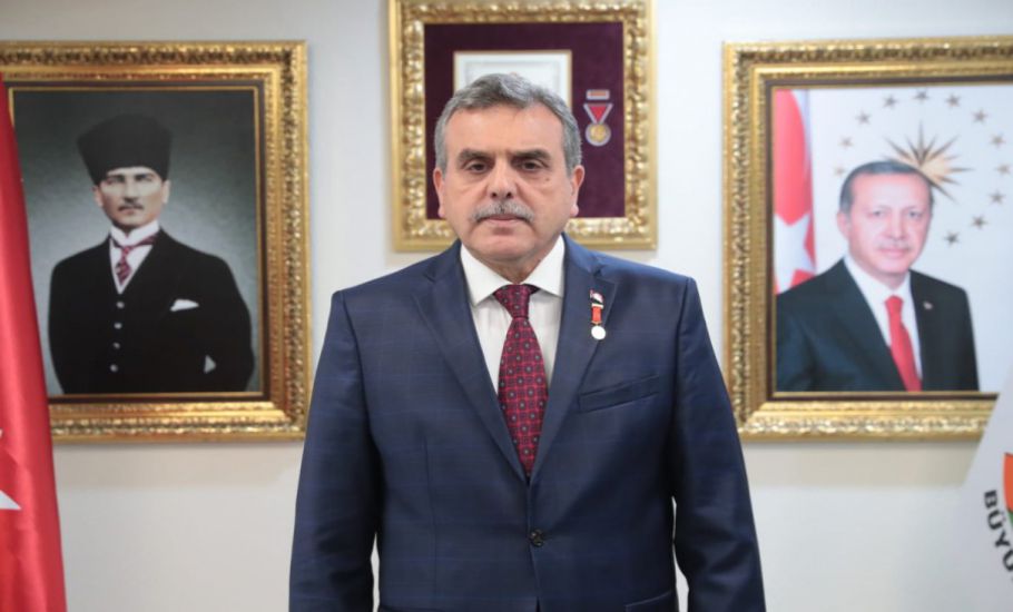 Başkan Beyazgül:”24 Kasım Öğretmenler Gününüz Kutlu Olsun”