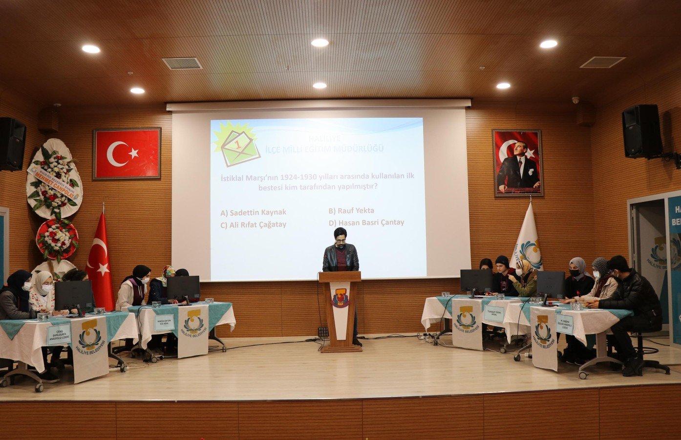 Haliliye'de liseler birinci olmak için yaşıyor