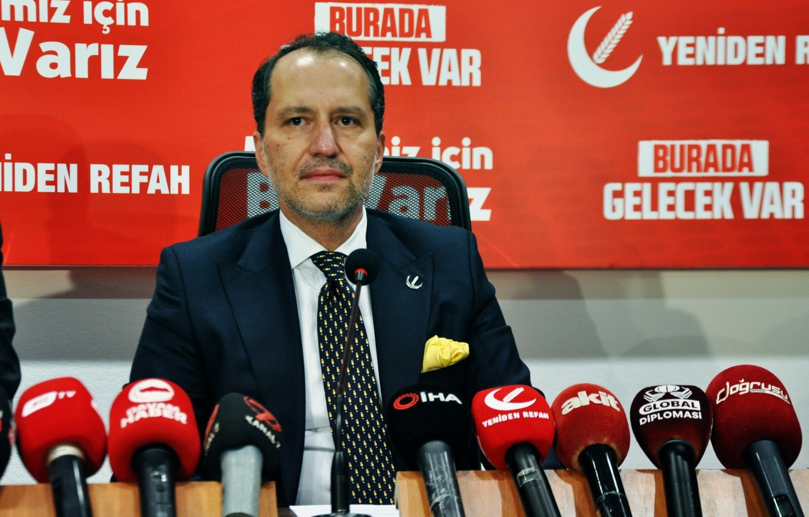 Erbakan’dan Hükümete kritik çağrı: Milyonlarca yuvayı yıkan 6284'ü kaldırın!