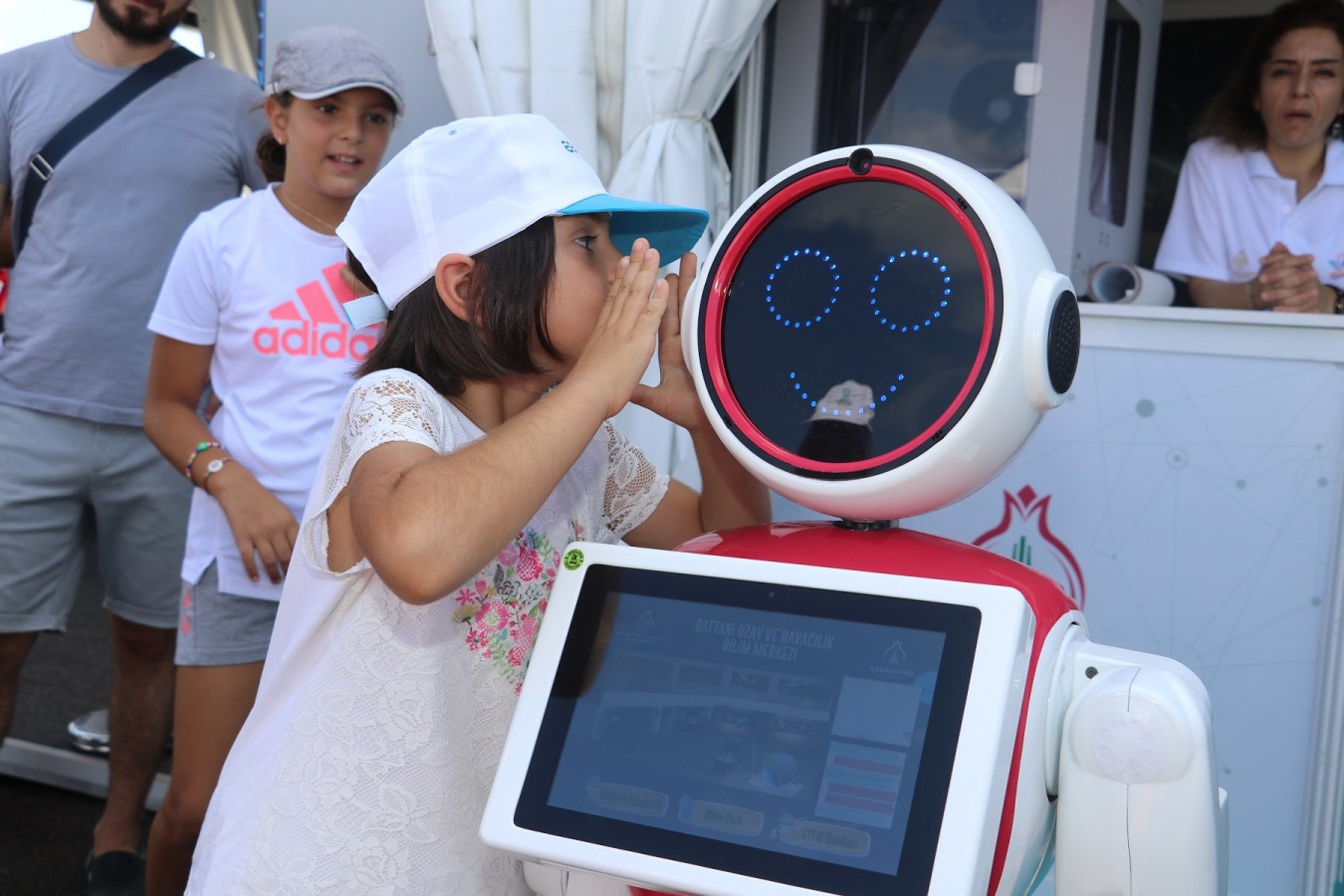 TEKNOFEST'te Ada robot rüzgarı