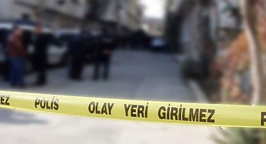 Baba cinnet geçirdi! Bir aile yok oldu