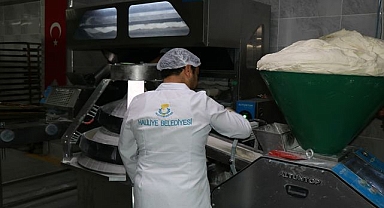 Haliliye Belediyesi, ürettiği ekmekleri sofralara ulaştırıyor