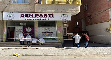Urfa'da DEM Partisi'nin ilçe binasına silahlı saldırı
