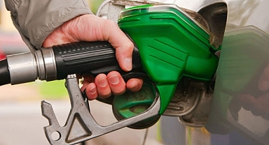 Bayram Öncesi Akaryakıta Dev Zam