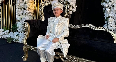 Küçük Mehmet Baran Sünnetinde Şov Yaptı