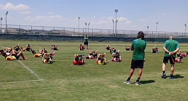 Viranşehir Belediyespor, İlk Lig Maçı Öncesi Afyon Kampında Yoğun Çalışıyor