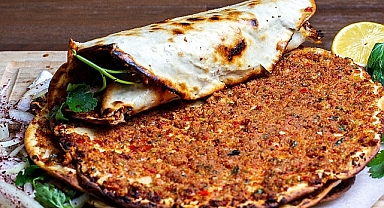 Lahmacun Harcındaki Şok İçerik: Tek Tırnaklı Eti Piyasada!