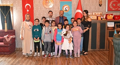 Şanlıurfa'da Öğrencilerden Anlamlı Ziyaret