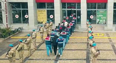 Jandarmadan Eş Zamanlı DEAŞ Baskınları! 54 Gözaltı