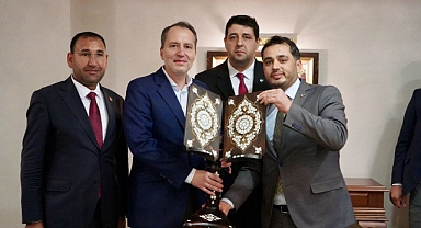 Şanlıurfa'da Üyelik Başarısı! İki İsim Genel Başkanla Yemekte Bir Araya Geldi