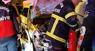 Şanlıurfa'da Feci Kaza! Araçta Sıkışan İki Kişi Kurtarıldı