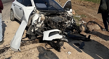 Suruç'ta Feci Kaza! TIR ile Otomobil Çarpıştı