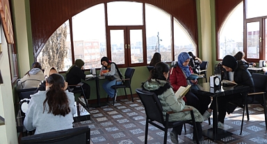 Büyükşehir Belediyesi, Gençlere Eğitim Desteği Sunuyor!