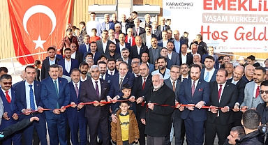 Karaköprü Belediyesi, Emekliler Yaşam Merkezi'ni Hizmete Açtı