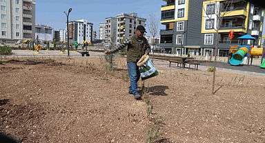 Karaköprü’de Yaz Hazırlığı! Yeni Parklar Çimlendiriliyor