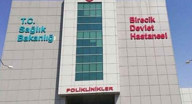 Şanlıurfa'da Küçük Çocuk Traktörün Şaftına Sıkışarak Hayatını Kaybetti