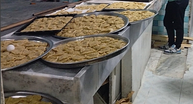 Şanlıurfa’da Külünçe Şenliği Başladı! Bayram Coşkusu Fırınlarda Yaşanıyor