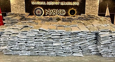 Emniyet Müdürlüğünden Dev Operasyon! 880 Kg Uyuşturucu Ele Geçti