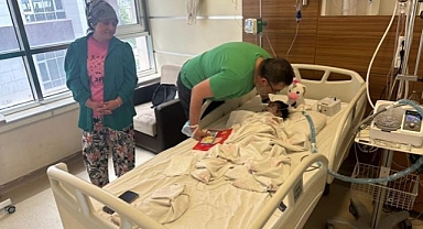 Sait Salıcı'dan 23 Nisan'da Hastanede Yatan Çocuklara Anlamlı Ziyaret