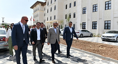 Şanlıurfa’da Yeni Hükümet Konakları Yükseliyor