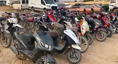 Şanlıurfa’da Asayiş Denetimi! Suruç’ta Çalıntı ve Kaçak Motosikletler Toplandı