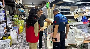 Şanlıurfa'da Gıda Skandalı! Haliliye'de Kurtlu Ceviz ve Etiketsiz Ürün Ele Geçirildi