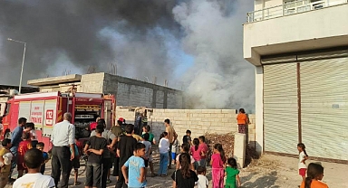 Şanlıurfa'da Havai Fişek Faciası! Hurdalıkta Yangın Çıktı