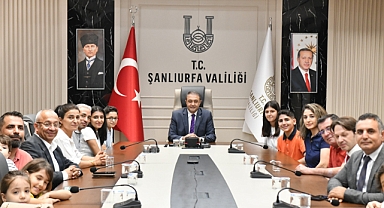 Şanlıurfa Valisi Hasan Şıldak, LGS'de Tam Puan Alan Öğrencileri Ödüllendirdi