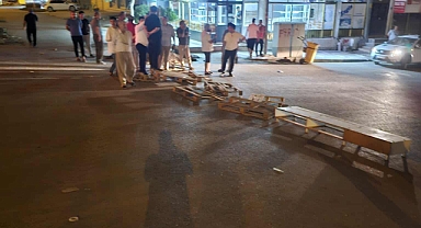 Viranşehir’de Elektrik Kesintisine Tepki! Vatandaşlar Yolu Kapattı