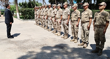 Haliliye Kaymakamı Dr. Şahin'den Çamlıdere Karakoluna Ziyaret ve Asayiş Toplantısı