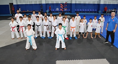 Şanlıurfa Büyükşehir Belediyesi Yaz Kurslarına Rekor Katılım! Karateye Yoğun İlgi