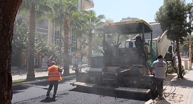 Şanlıurfa Büyükşehir’den Karaköprü’ye Asfalt Desteği! Yollar Yenileniyor