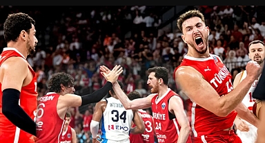 12 Dev Adam'dan Tarihi Zafer! Türkiye, 24 Yıl Sonra Avrupa Finalinde