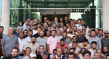 Başkan Mehmet Kasım Gülpınar’dan İşçilere Tarihi Söz: 