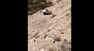 Şanlıurfa’da Korkunç Kaza Hafif Ticari Araç Şarampole Yuvarlandı!