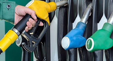 Benzine Yeni İndirim Kapıda! Akaryakıt Fiyatları Düşüyor