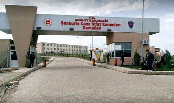 Şanlıurfa Cezaevinde Gıda Zehirlenmesi Şüphesi! 18 Mahkûm Hastaneye Kaldırıldı