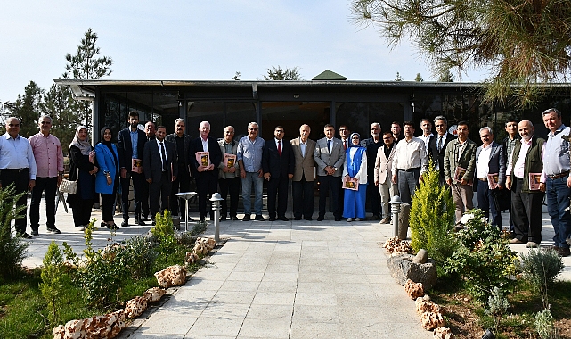 Urfa’nın Kalemleri Bir Arada! URFA’DAN 5. Sayısı Tanıtıldı