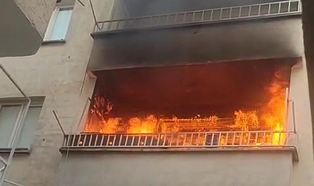 Şanlıurfa'da Apartman Dairesinde Çıkan Yangın Paniğe Neden Oldu
