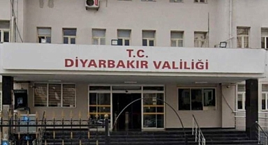 Diyarbakır’da Emniyet Binasına Patlayıcı Atıldı! Valilikten Açıklama Yapıldı