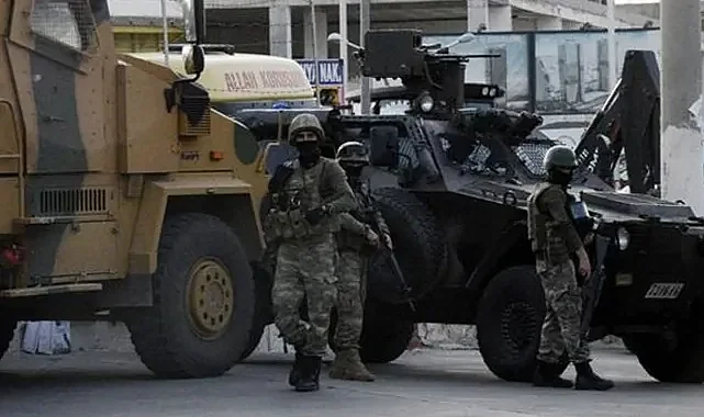 Urfa-Mardin Sınırında Türk Bayrağına Saldırı!35 Tutuklama, 77 Gözaltı