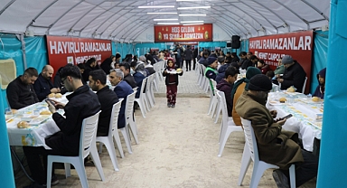 Haliliye’de Ramazan Boyunca İlahi Dinletileri ve Mahalle Etkinlikleri Sürüyor