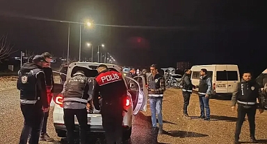 Şanlıurfa’da Narkotik Operasyonu 293 Kişi Sorgulandı, Metamfetamine Darbe!