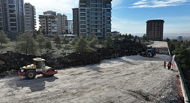 Şanlıurfa’da Ulaşım Altyapısı Güçleniyor! Yol Yapım Çalışmaları Devam Ediyor