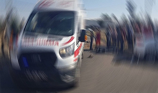 Şanlıurfa Hilvan'da Kamyon Devrildi Sürücü Yaralandı!