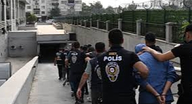 Bahis Çetesine Şok Baskın! Çok Sayıda Gözaltı Var