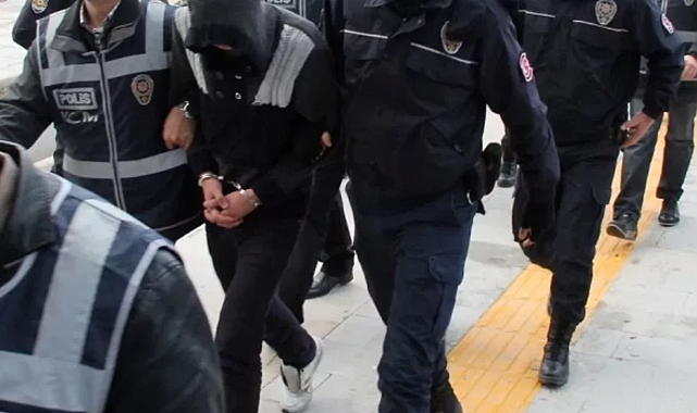 13 İlde FETÖ Operasyonu 19 Gözaltı!