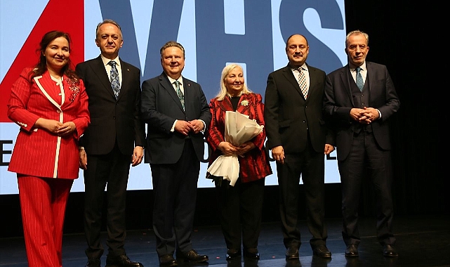 Başkan Kasım Gülpınar, Göbeklitepe İlhamlı Sergi İçin Viyana’da!