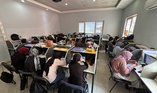 Eyyübiye Belediyesi, Gençlerin Eğitimine Destek Olmaya Devam Ediyor